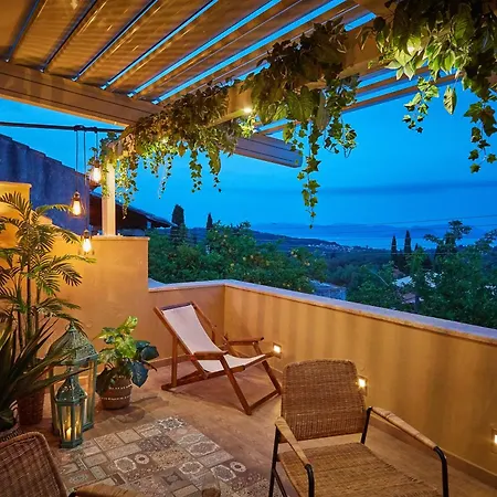 Tatil Evi Lianelia Luxury Argyrades